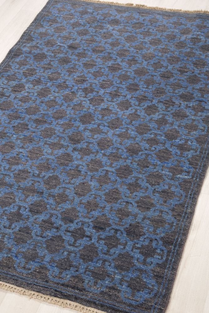 Kutan Blue 99x154