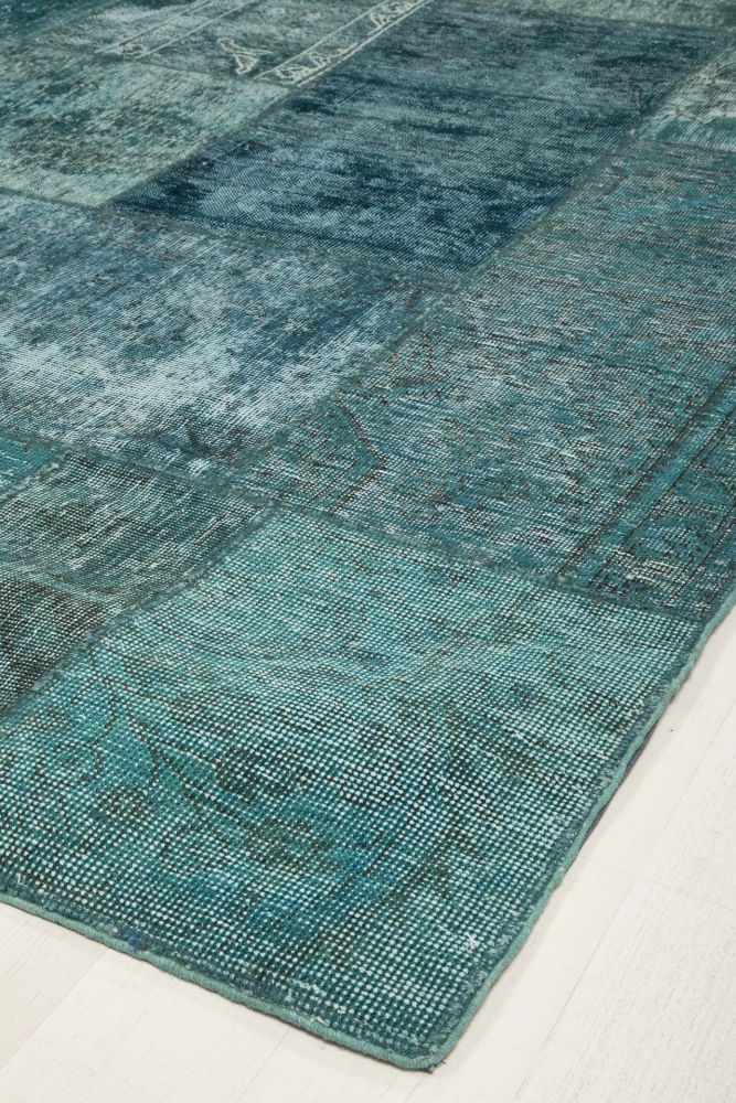 Patchwork Carpet Turquoise 223x383