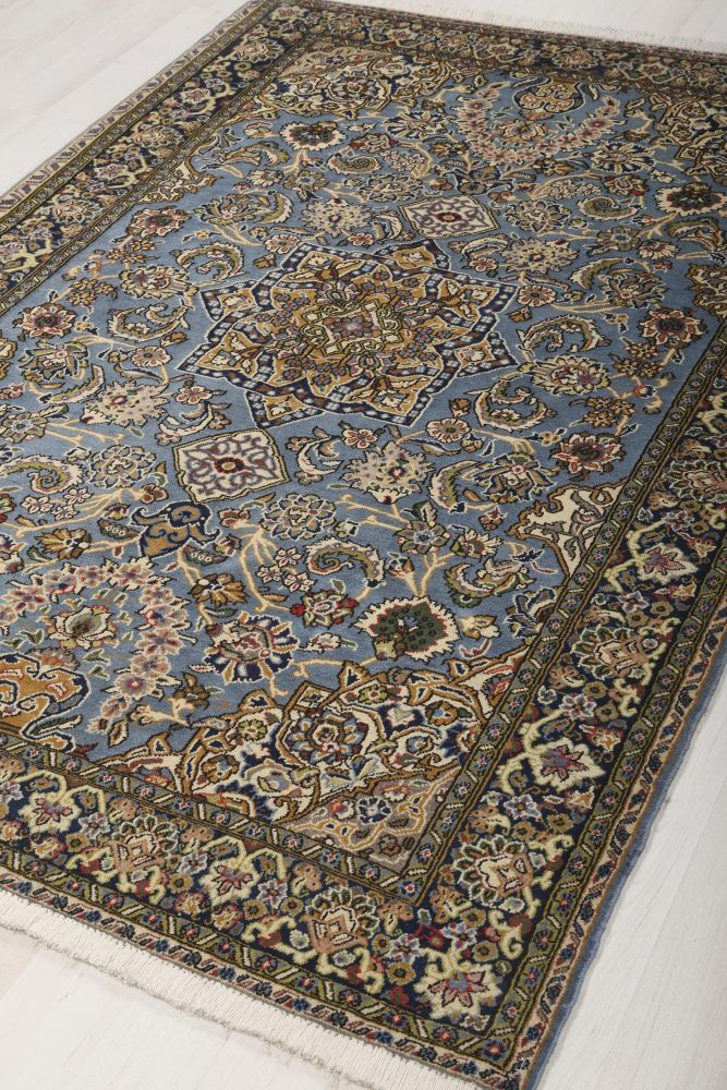 Image Lable BlueOne29-05-20-08:15:06