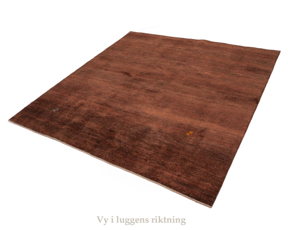 Kvadratisk brun persisk Gabbeh matta från Nessims