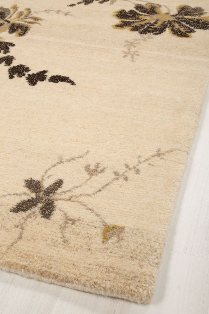 Bhutan Design White 142x203